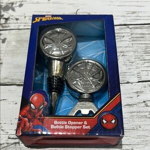Marvel Silver Spider-Man Bottle Opener and Stopper Set